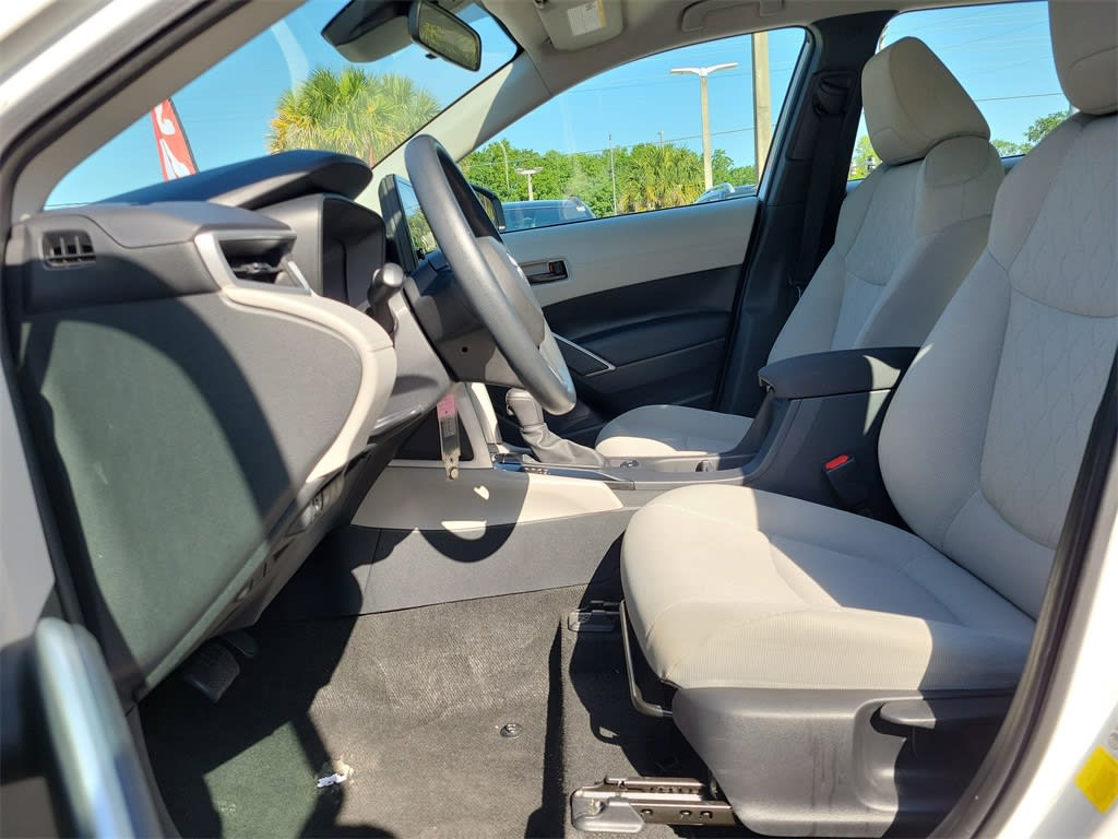 2023 Toyota Corolla Cross L 7