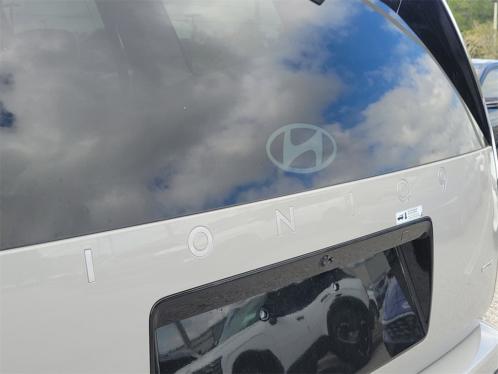 Thumbnail: 2026 Hyundai Ioniq - 22