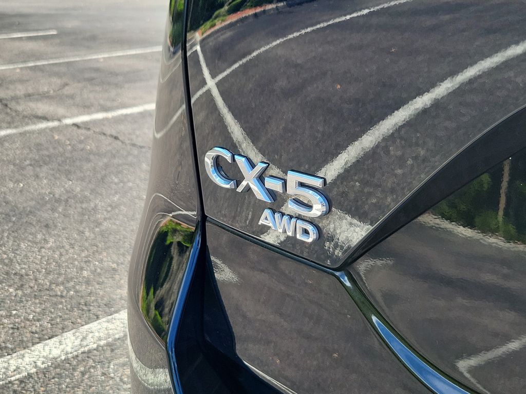 Thumbnail: 2022 Mazda CX-5 - 18