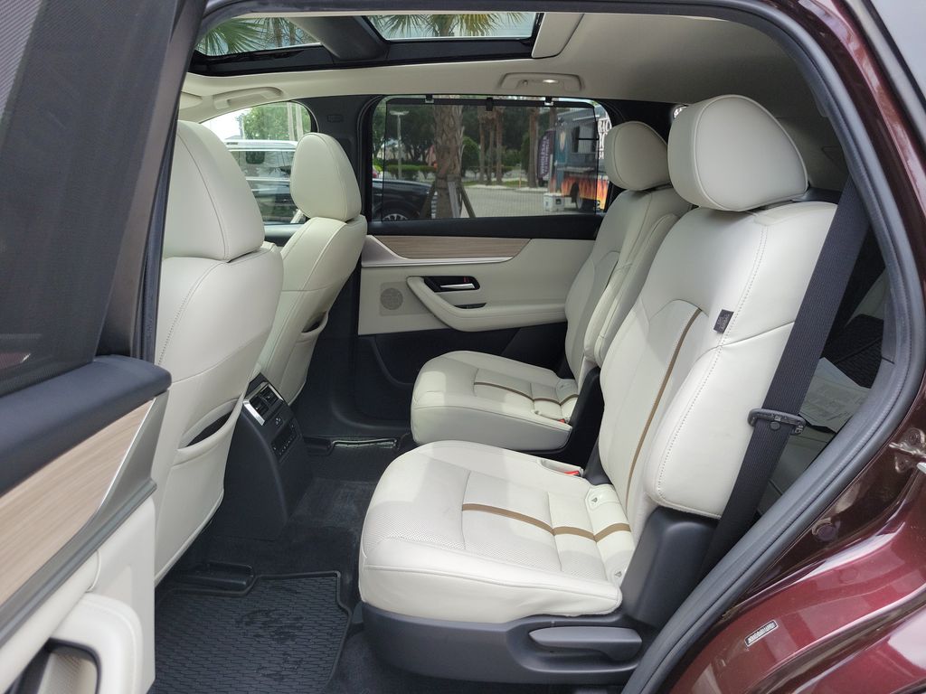 Thumbnail: 2024 Mazda CX-90 - 9