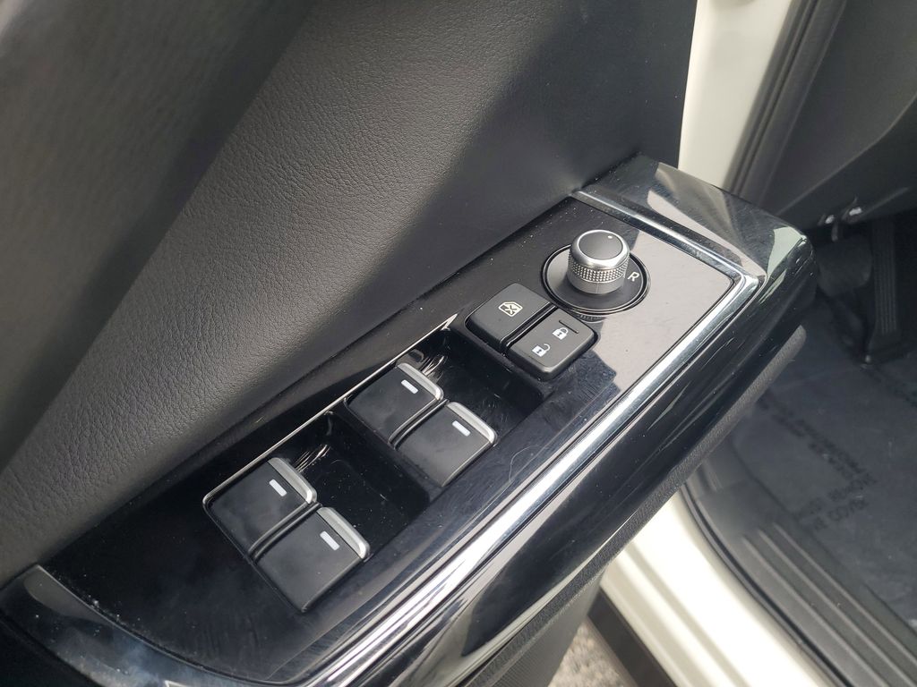 Thumbnail: 2023 Mazda CX-9 - 22