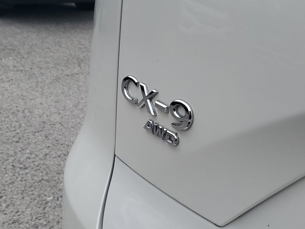 Thumbnail: 2023 Mazda CX-9 - 18