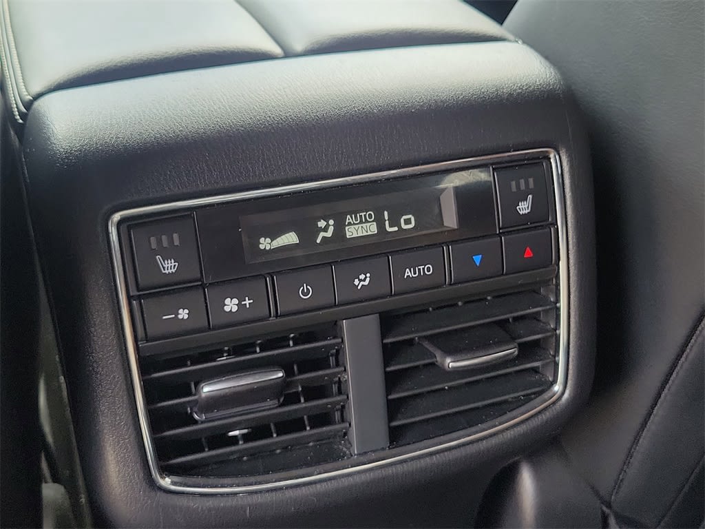 Thumbnail: 2022 Mazda CX-9 - 15