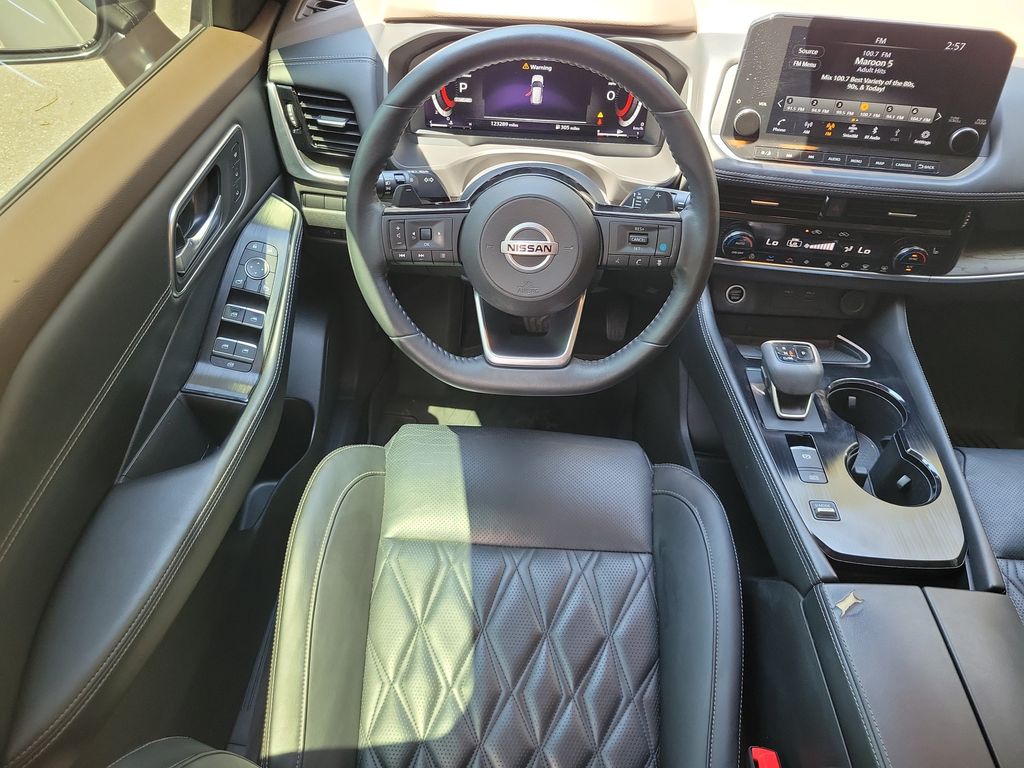 Thumbnail: 2021 Nissan Rogue - 12