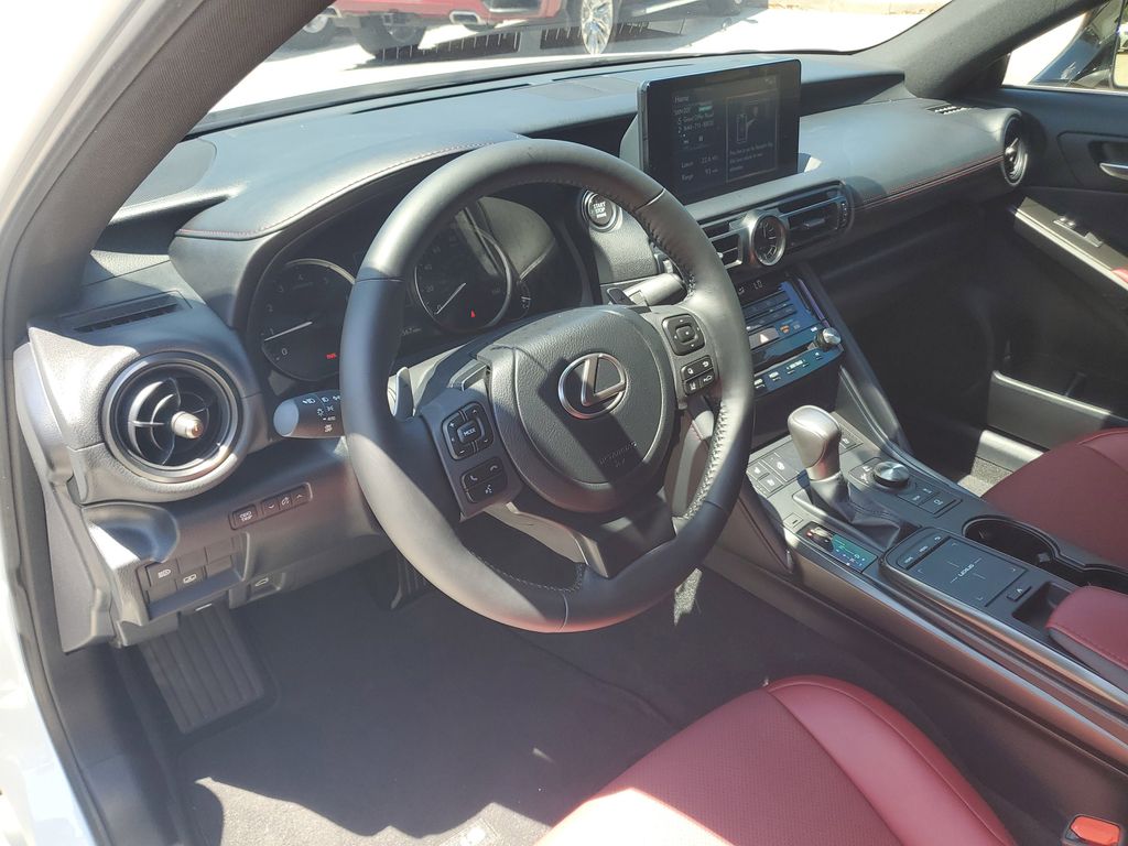Thumbnail: 2025 Lexus ES - 9