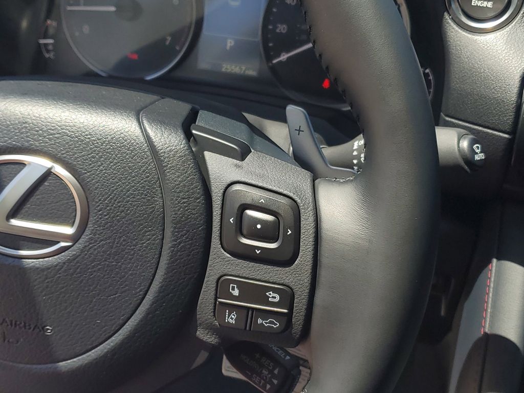 Thumbnail: 2025 Lexus ES - 26