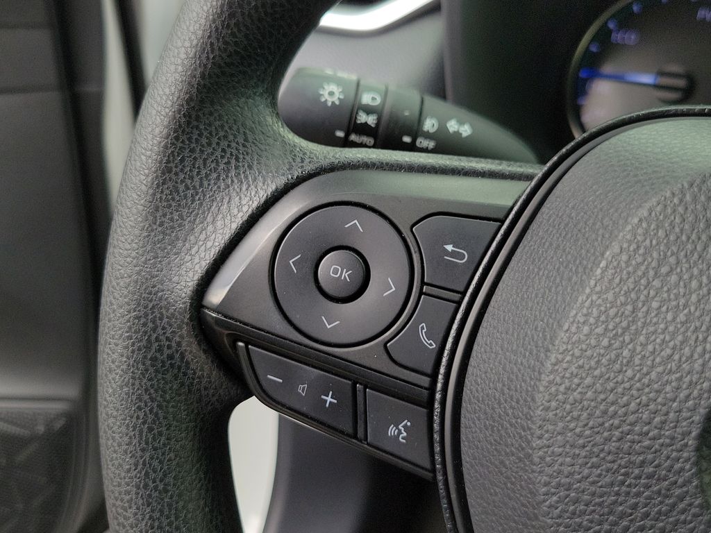 Thumbnail: 2020 Toyota RAV4 - 27