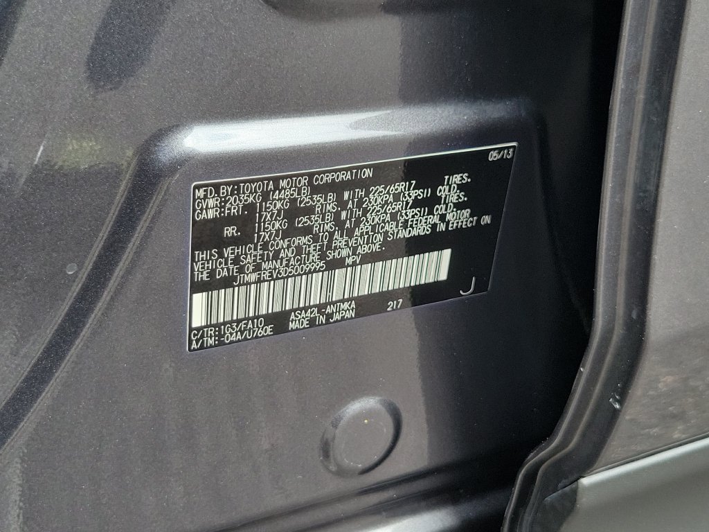 Thumbnail: 2013 Toyota RAV4 - 16