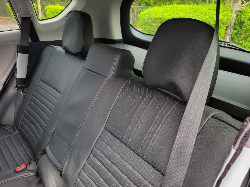 Thumbnail: 2013 Toyota RAV4 - 23
