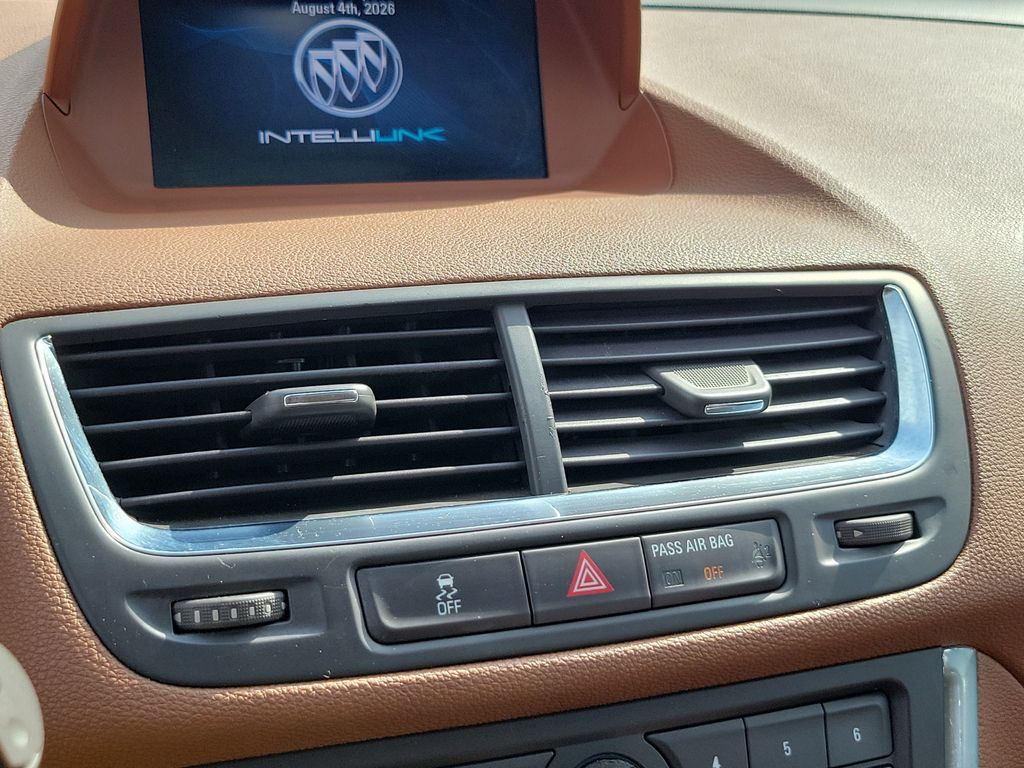 Thumbnail: 2014 Buick Encore - 28