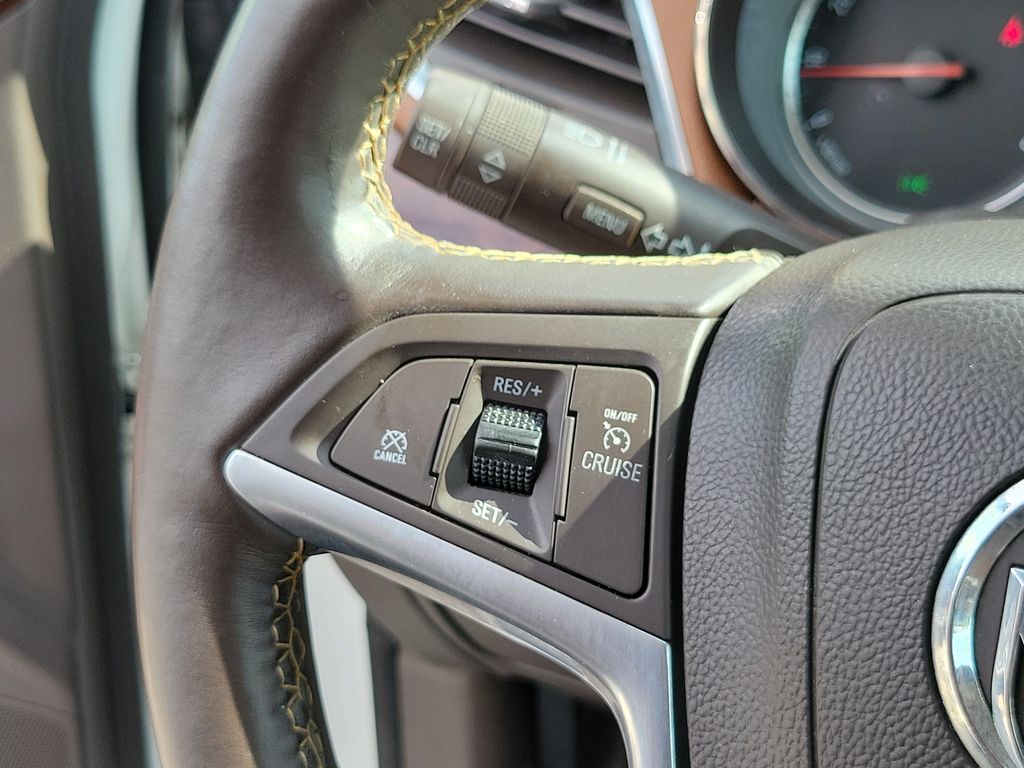 Thumbnail: 2014 Buick Encore - 26