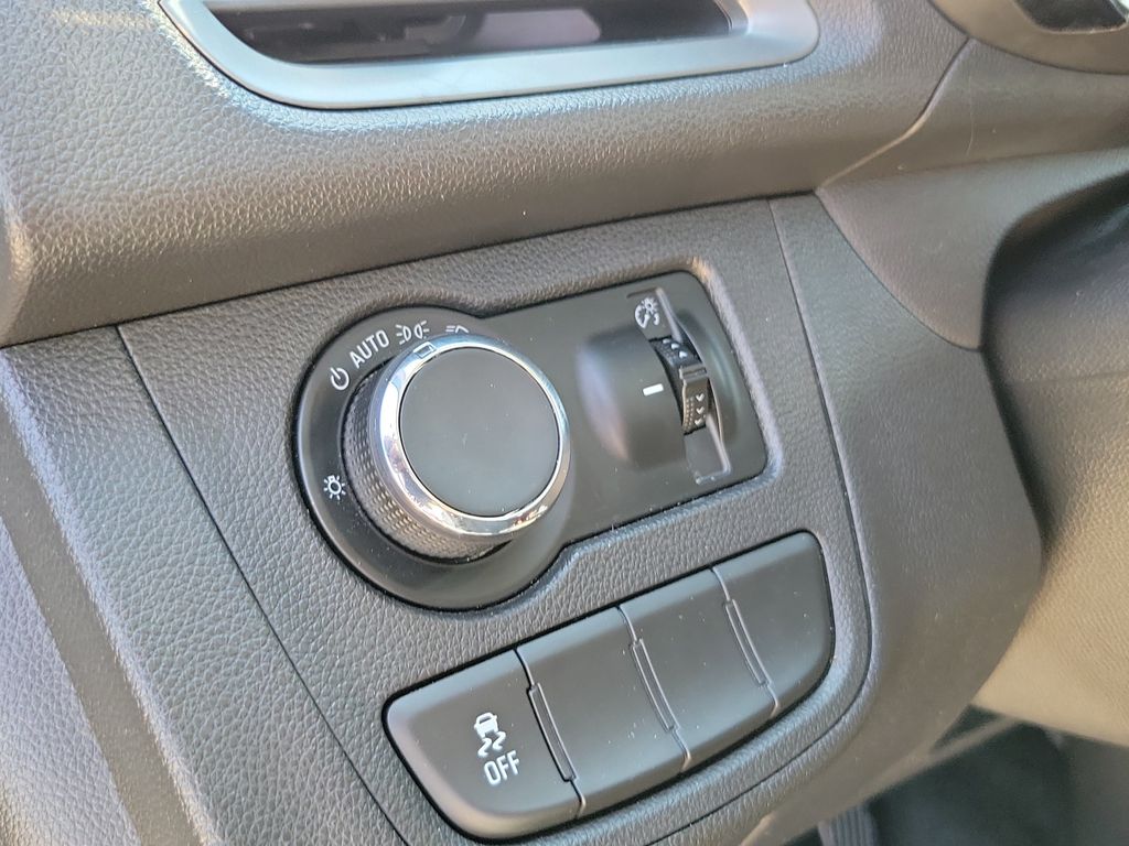 Thumbnail: 2020 Chevrolet Spark - 24