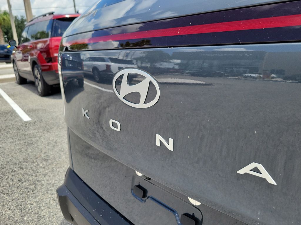 Thumbnail: 2025 Hyundai Kona - 4