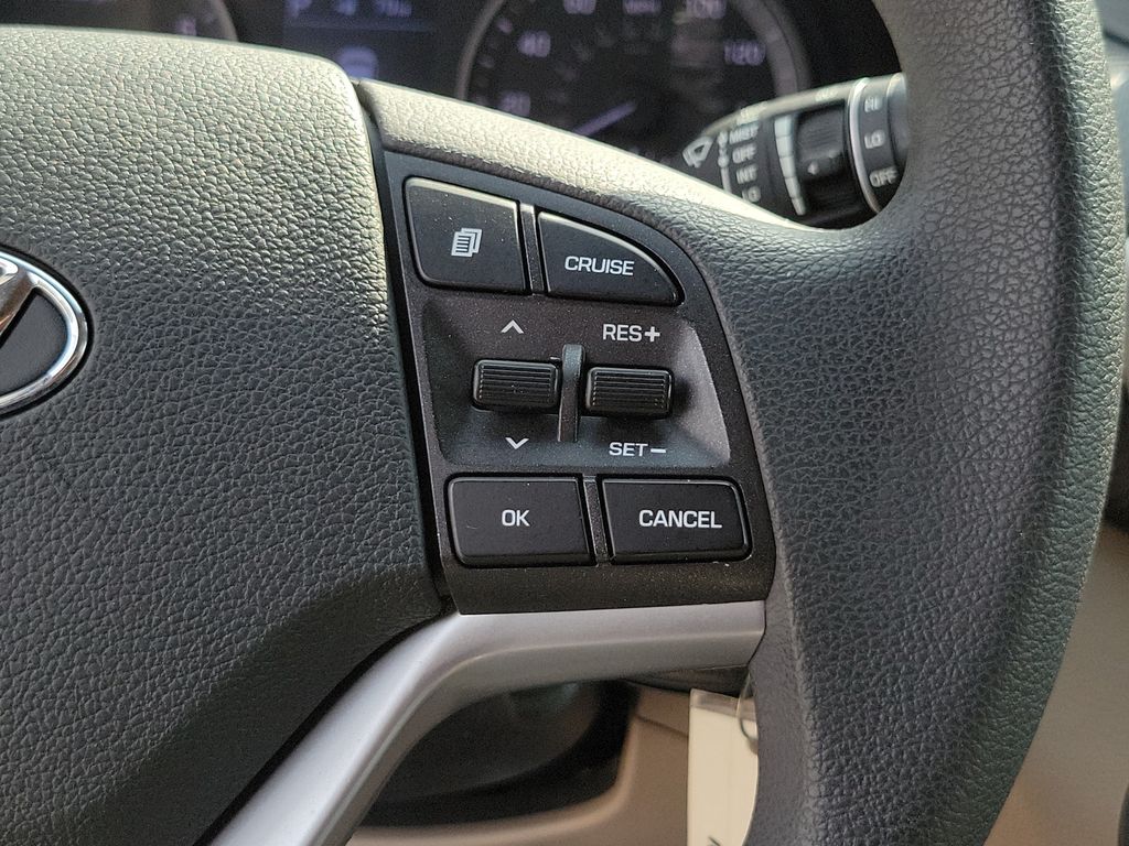 Thumbnail: 2020 Hyundai Tucson - 26