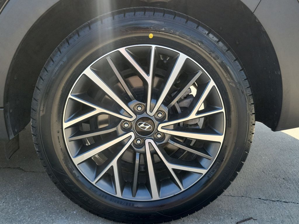 Thumbnail: 2021 Hyundai Tucson - 8