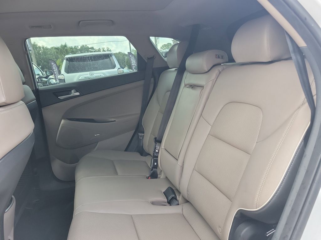 Thumbnail: 2020 Hyundai Tucson - 7