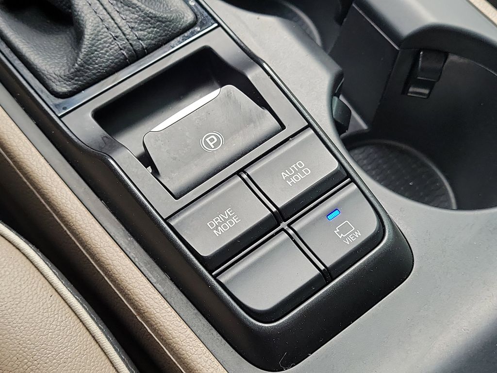 Thumbnail: 2020 Hyundai Tucson - 30