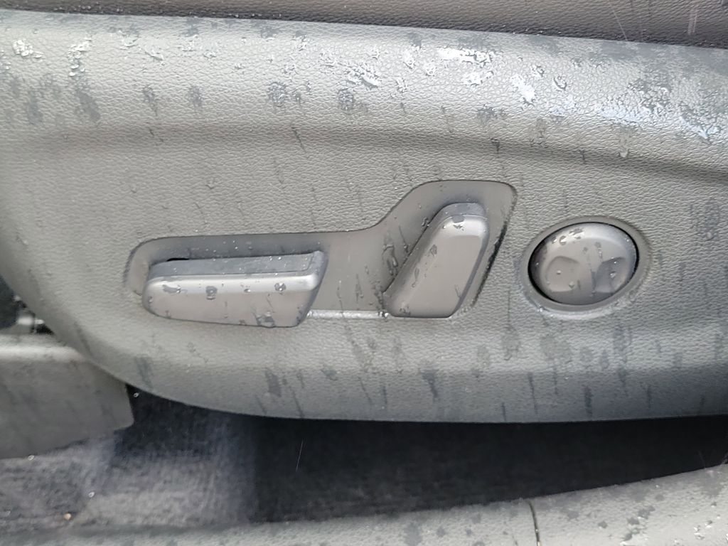 Thumbnail: 2020 Hyundai Tucson - 25