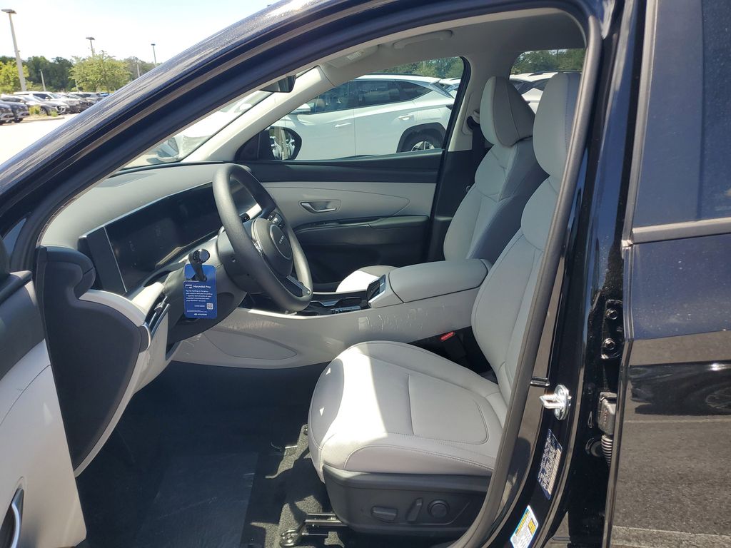 Thumbnail: 2026 Hyundai Tucson - 10
