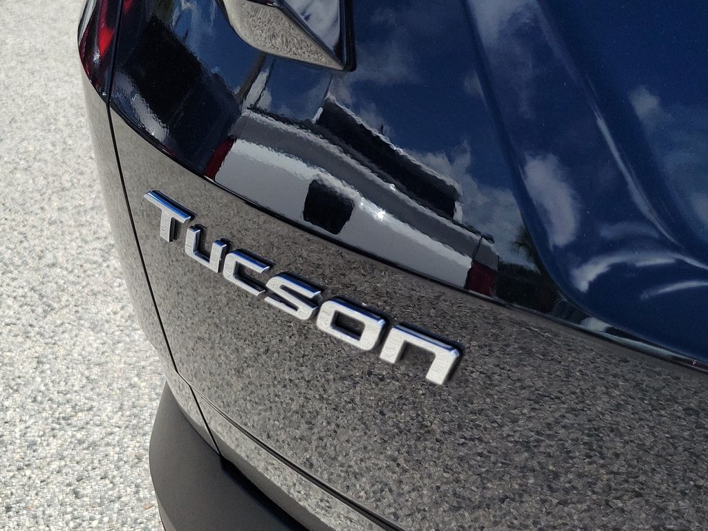 Thumbnail: 2024 Hyundai Tucson - 18