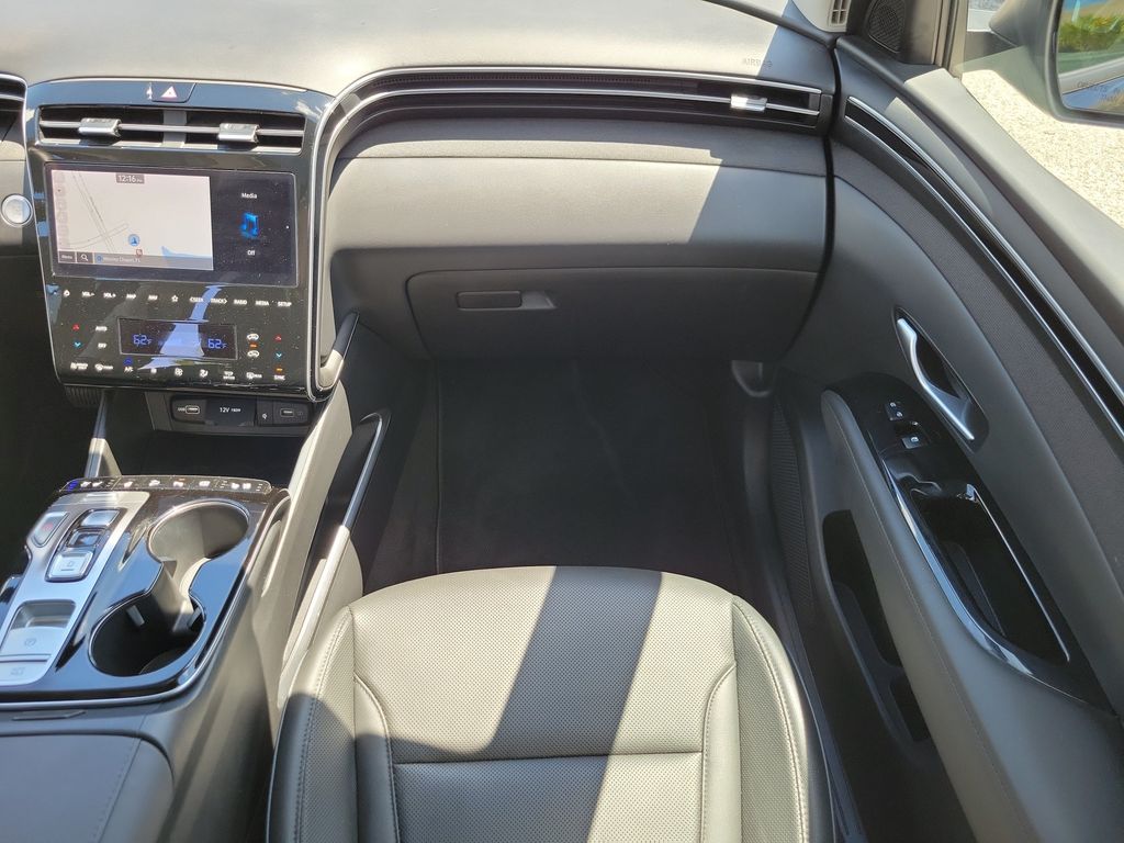Thumbnail: 2024 Hyundai Tucson - 6