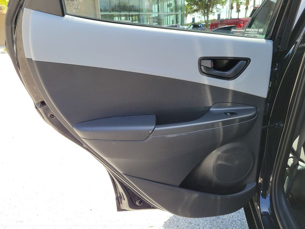Thumbnail: 2019 Hyundai Kona - 18
