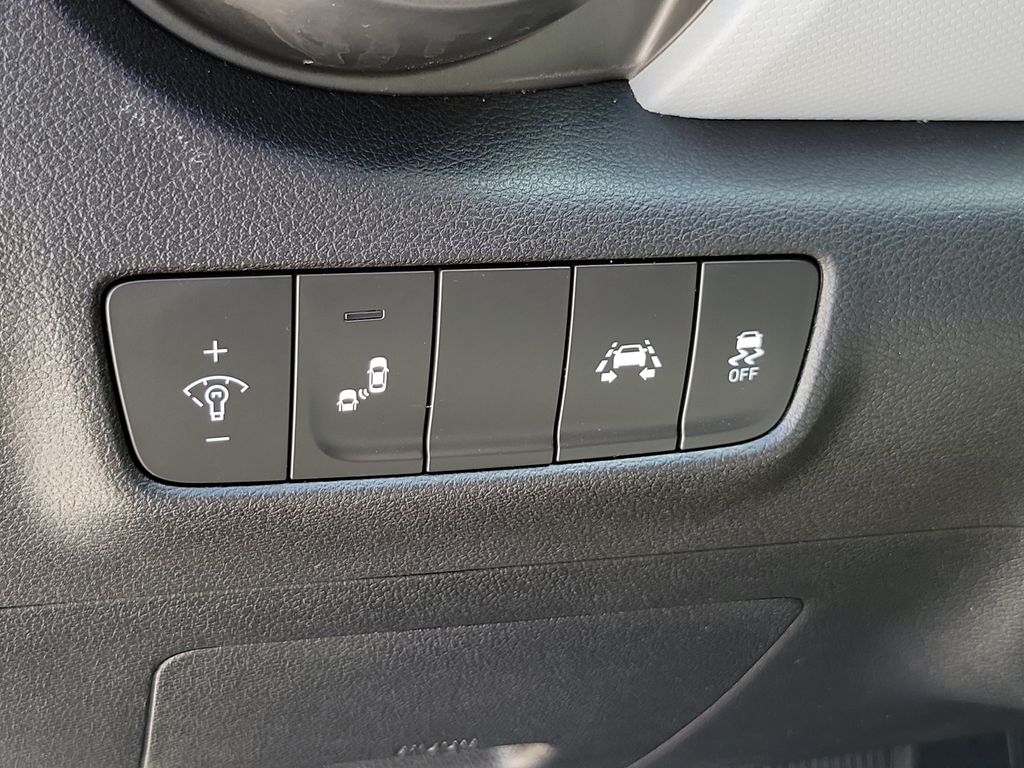 Thumbnail: 2019 Hyundai Kona - 23