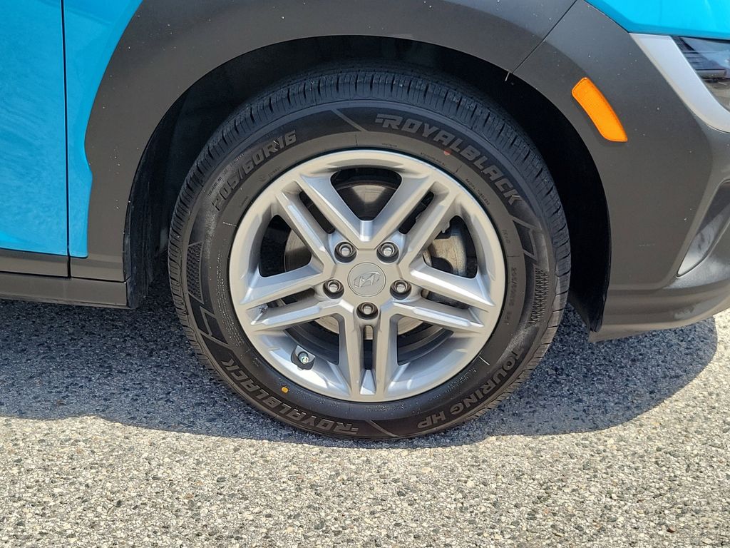 Thumbnail: 2022 Hyundai Kona - 5
