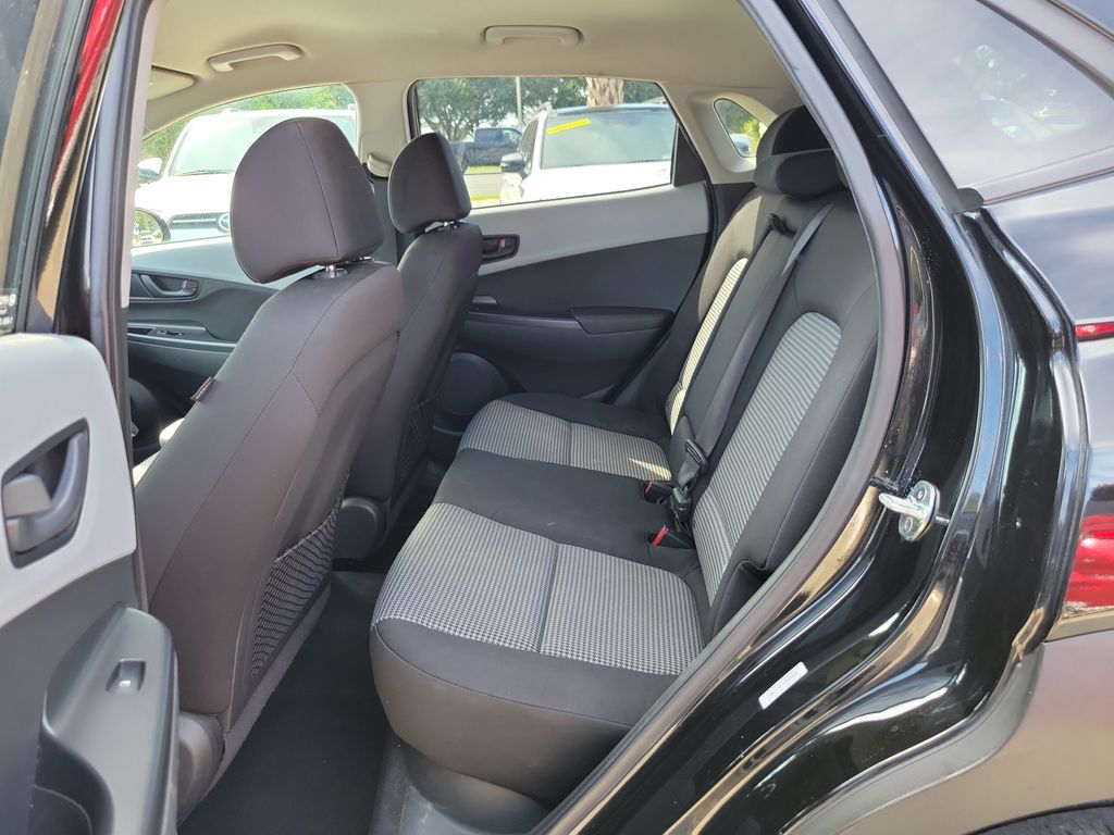 Thumbnail: 2021 Hyundai Kona - 9