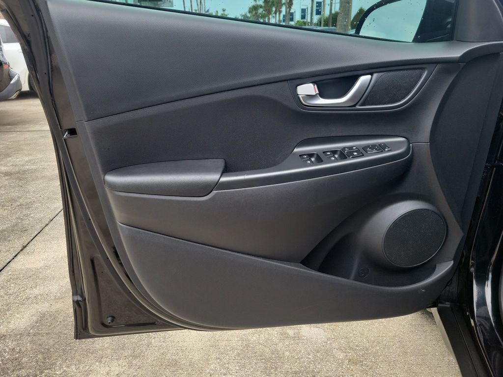 Thumbnail: 2022 Hyundai Kona - 19