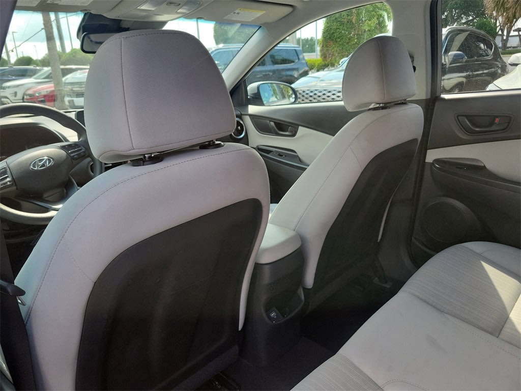 2023 Hyundai Kona SEL 19