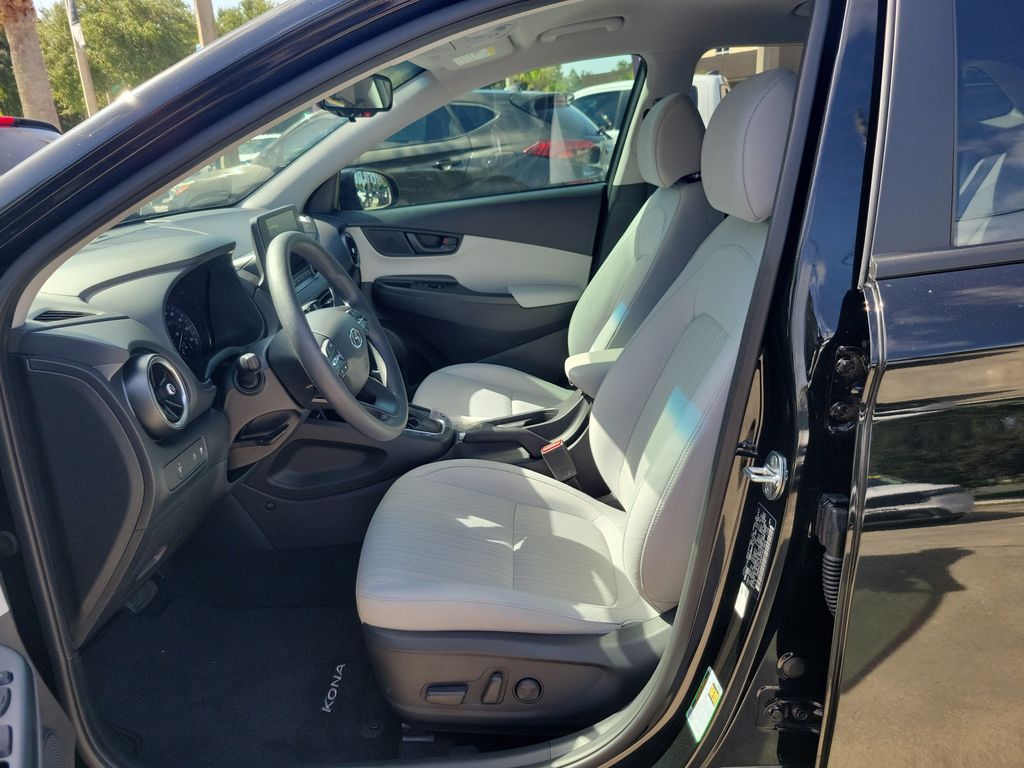 Thumbnail: 2023 Hyundai Kona - 7