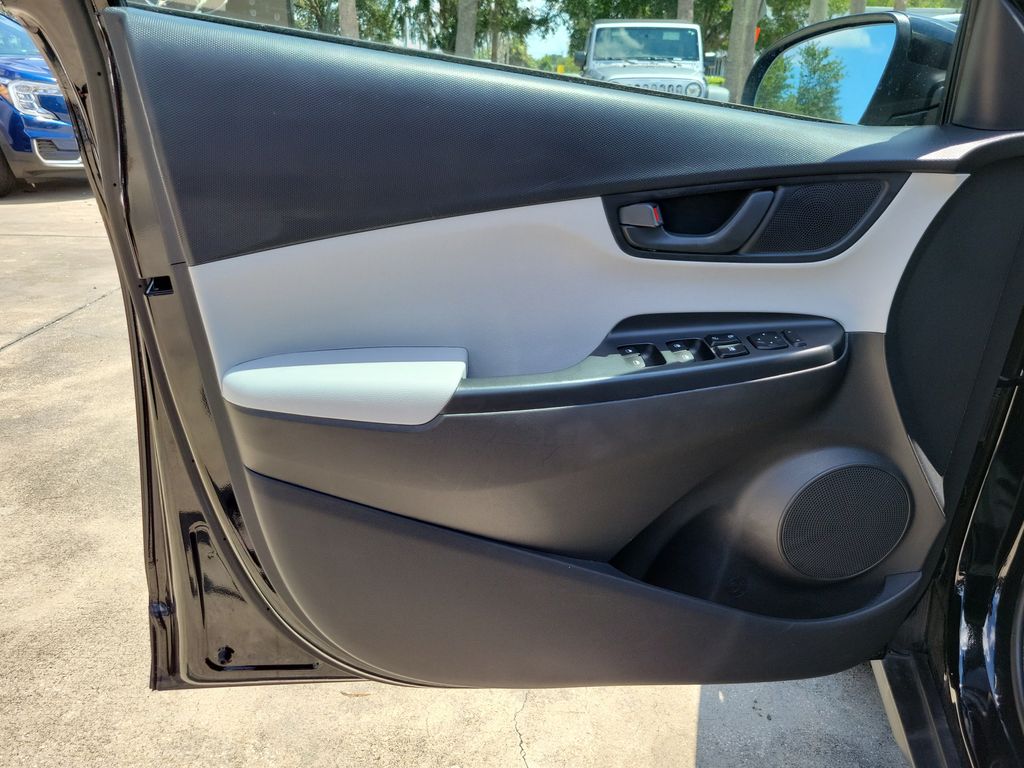 Thumbnail: 2023 Hyundai Kona - 20