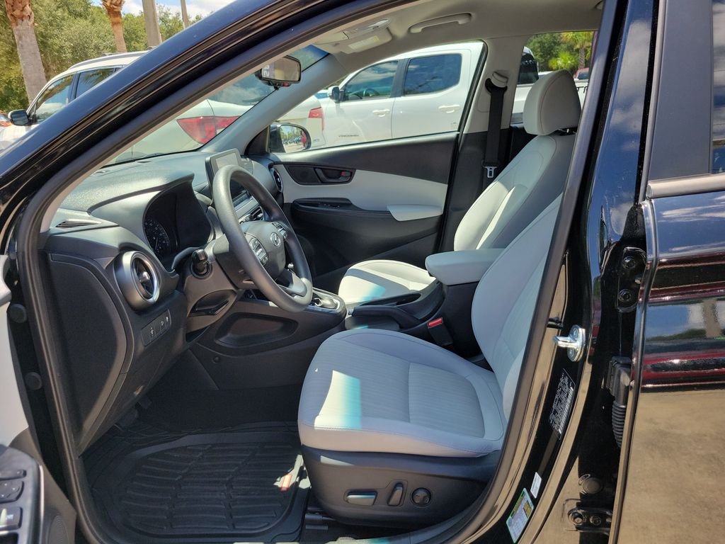 Thumbnail: 2023 Hyundai Kona - 7