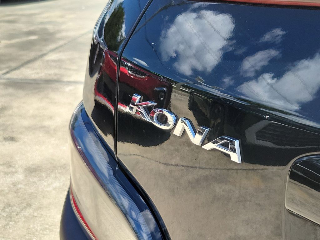 Thumbnail: 2023 Hyundai Kona - 4