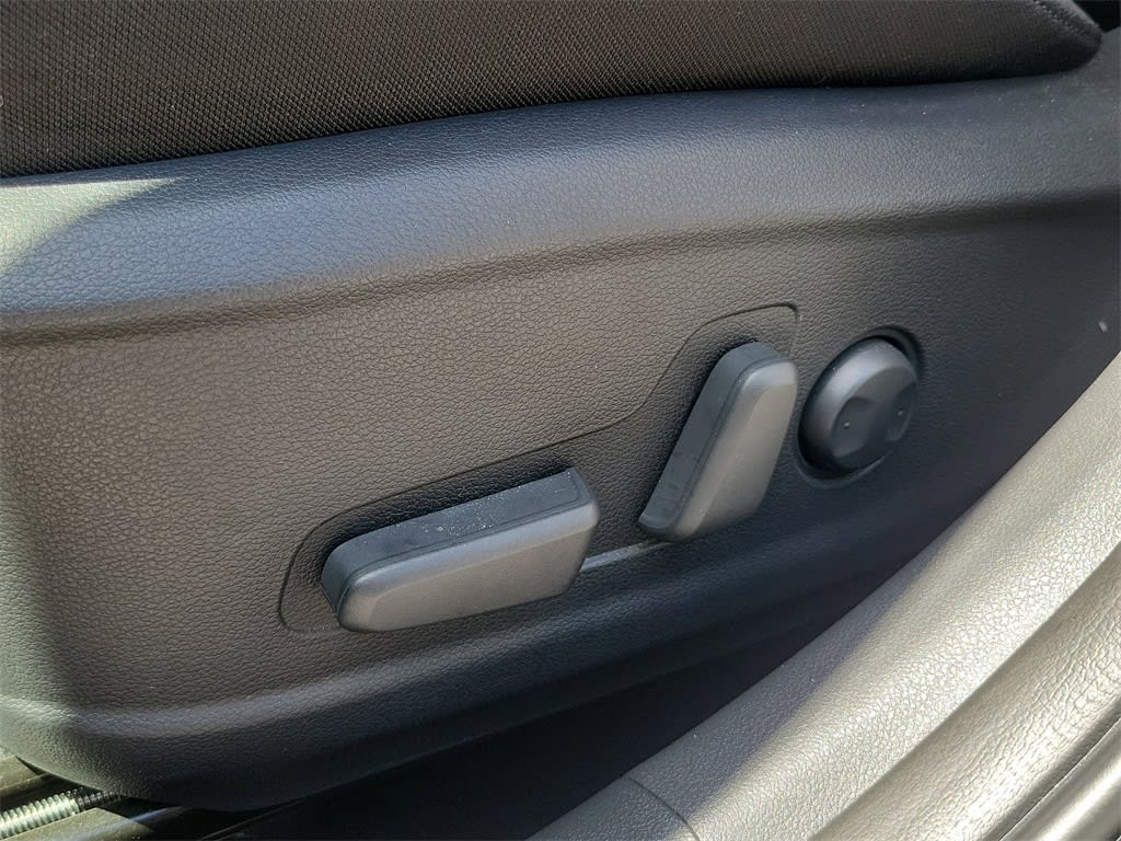 2023 Hyundai Kona SEL 22