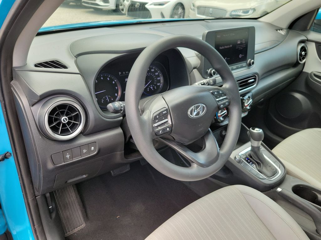 Thumbnail: 2023 Hyundai Kona - 10