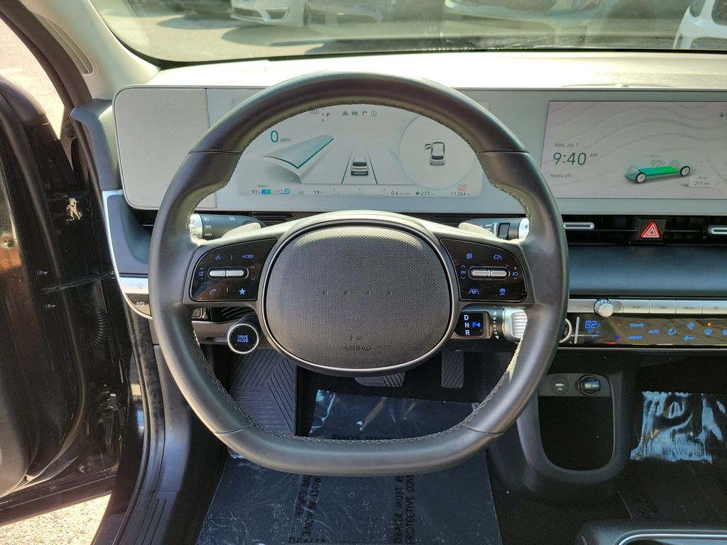 Thumbnail: 2024 Hyundai Ioniq 5 - 11