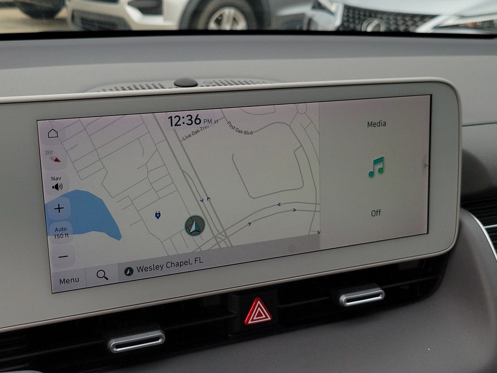 Thumbnail: 2023 Hyundai Ioniq 5 - 28