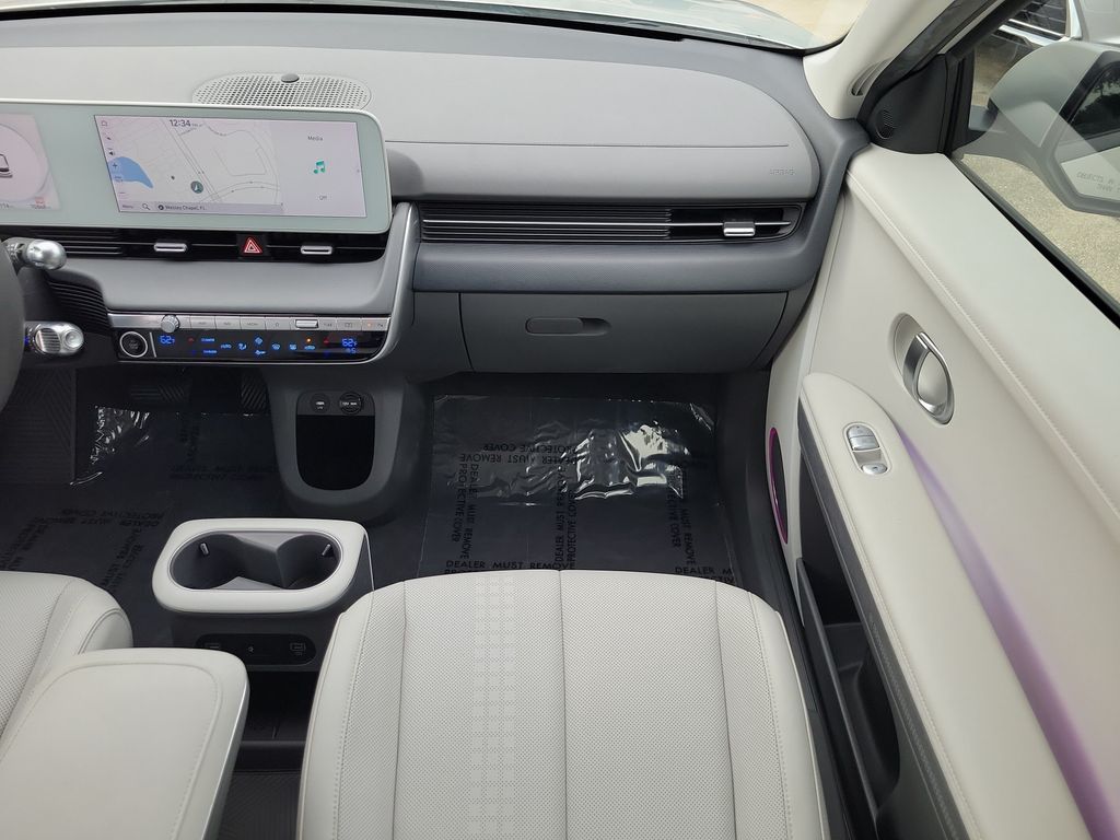 Thumbnail: 2023 Hyundai Ioniq 5 - 21