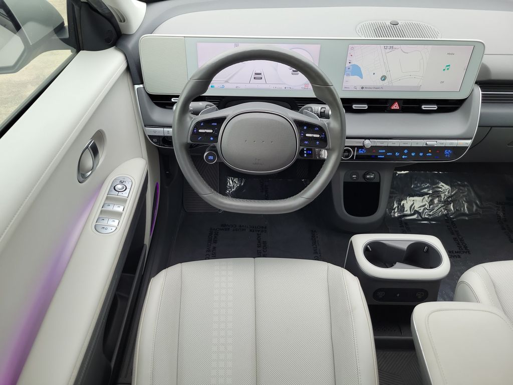 Thumbnail: 2023 Hyundai Ioniq 5 - 7