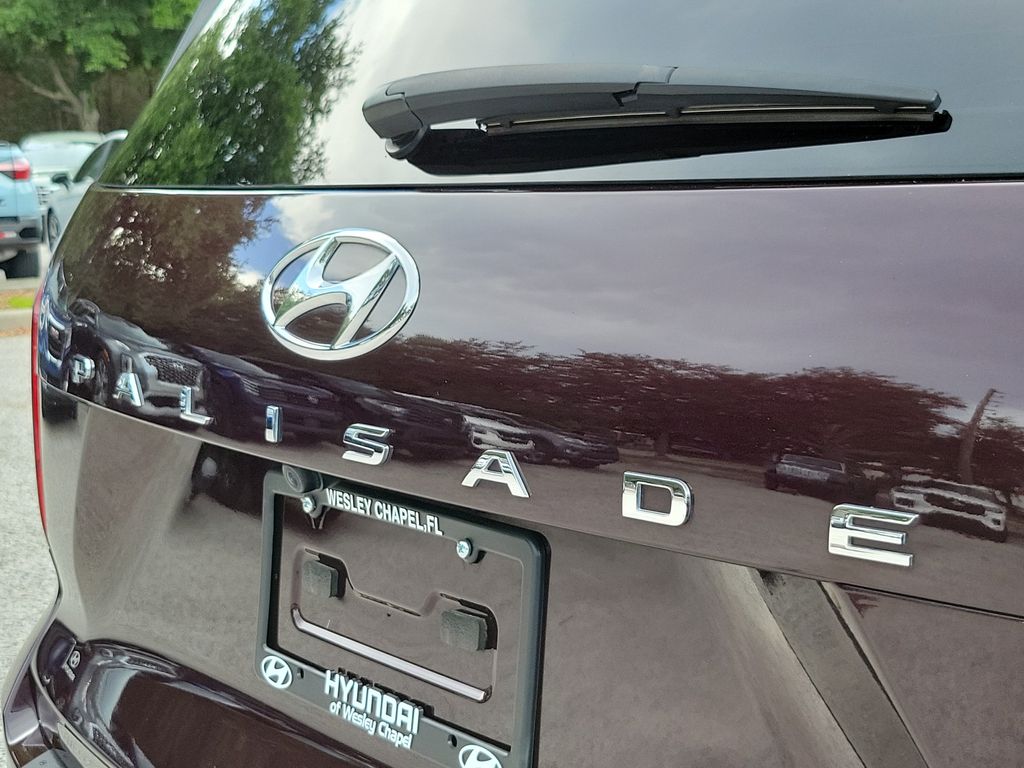 Thumbnail: 2023 Hyundai Palisade - 17