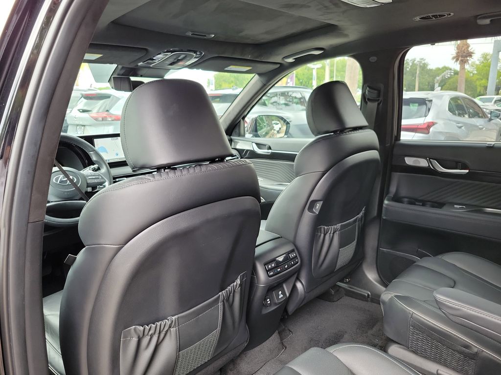 Thumbnail: 2023 Hyundai Palisade - 19