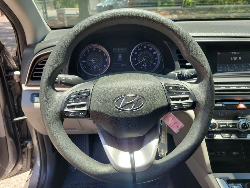 Thumbnail: 2020 Hyundai Elantra - 27