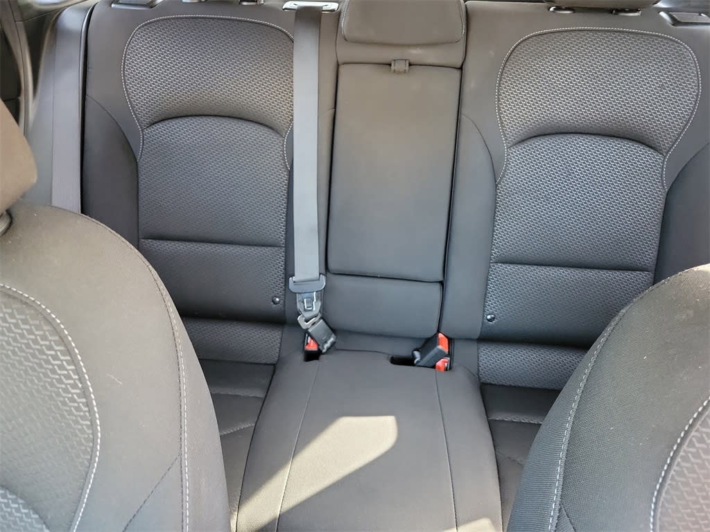 2019 Hyundai Elantra GT 30