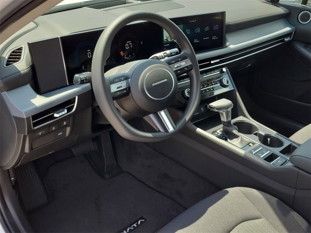 Thumbnail: 2025 Hyundai Sonata - 18