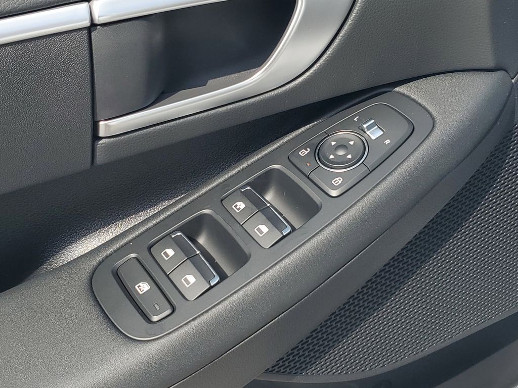 Thumbnail: 2026 Hyundai Sonata - 22