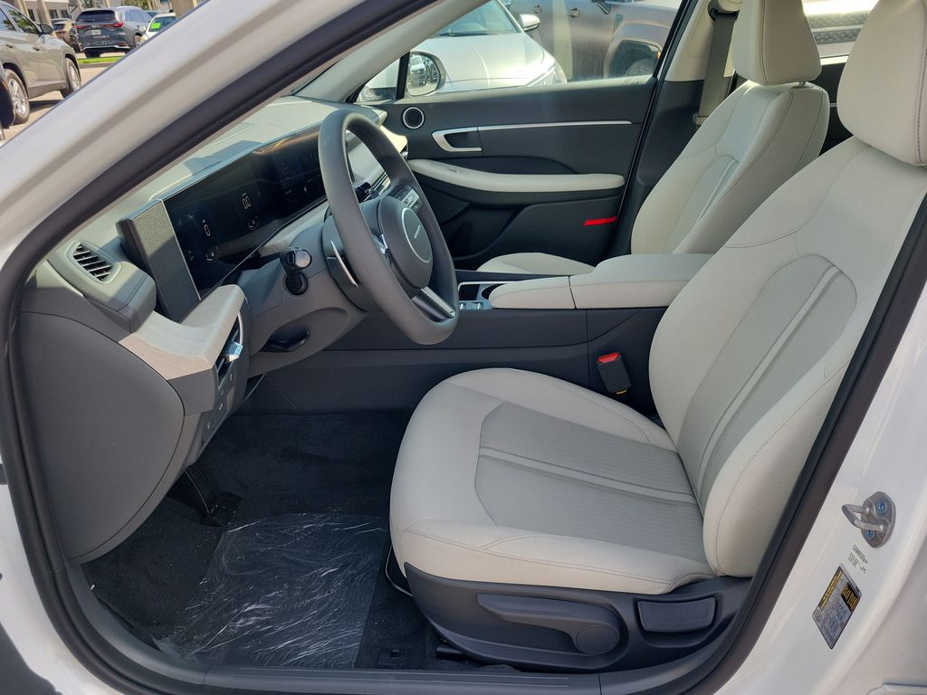 Thumbnail: 2026 Hyundai Sonata - 6