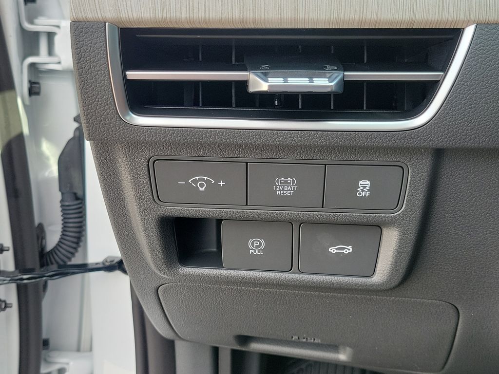 Thumbnail: 2026 Hyundai Sonata - 21