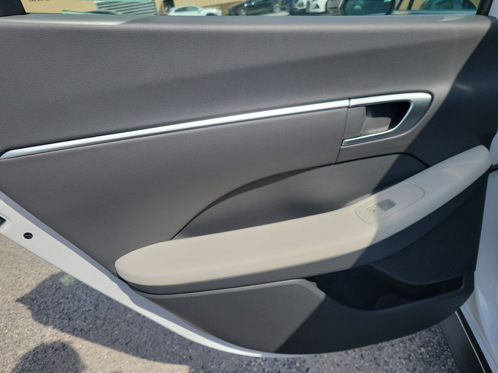 Thumbnail: 2026 Hyundai Sonata - 16